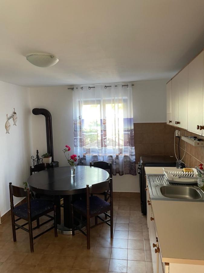 Holiday Home Noeli & Diego Karlobag Luaran gambar